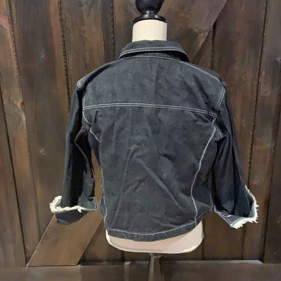 SPANNER Black jean jacket with ruffled cuffs - Picture 6 of 10